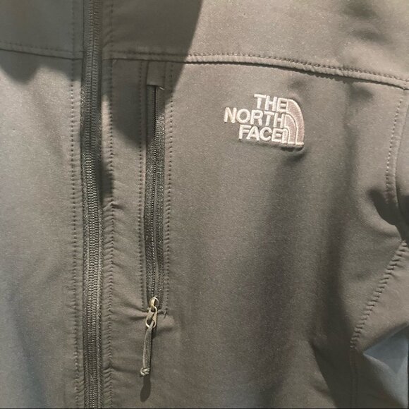 THE NORTH FACE Sz M Soft Shell Many Pockets and Drawstrings Mesh Jacket - Picture 3 of 14